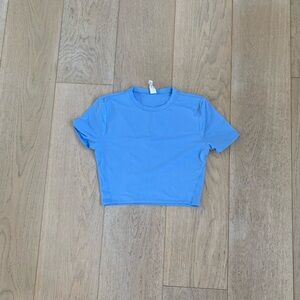 Lululemon wundermost cropped t shirt